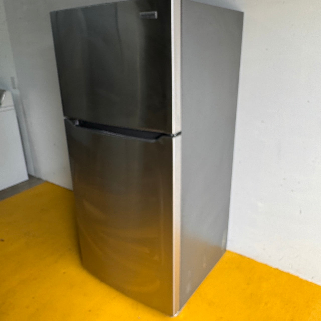 Frigidaire Stainless Steel Top and Bottom Refrigerator Frigidaire Stainless Steel Top and Bottom Refrigerator